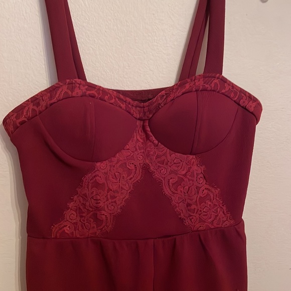 Burgundy Lace design Romper - Picture 2 of 5